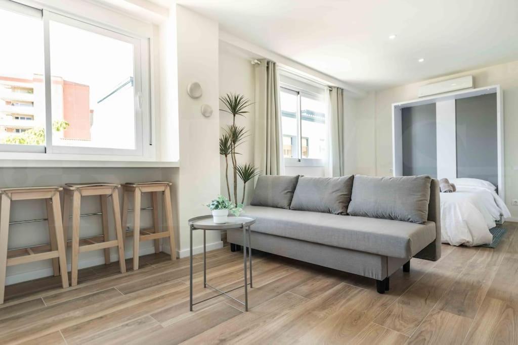 Authentic Minimalistic Near La Union By Rems Appartement