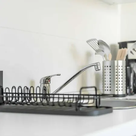 Authentic Minimalistic Studio Near La Union By Rems Málaga Buitenkant foto