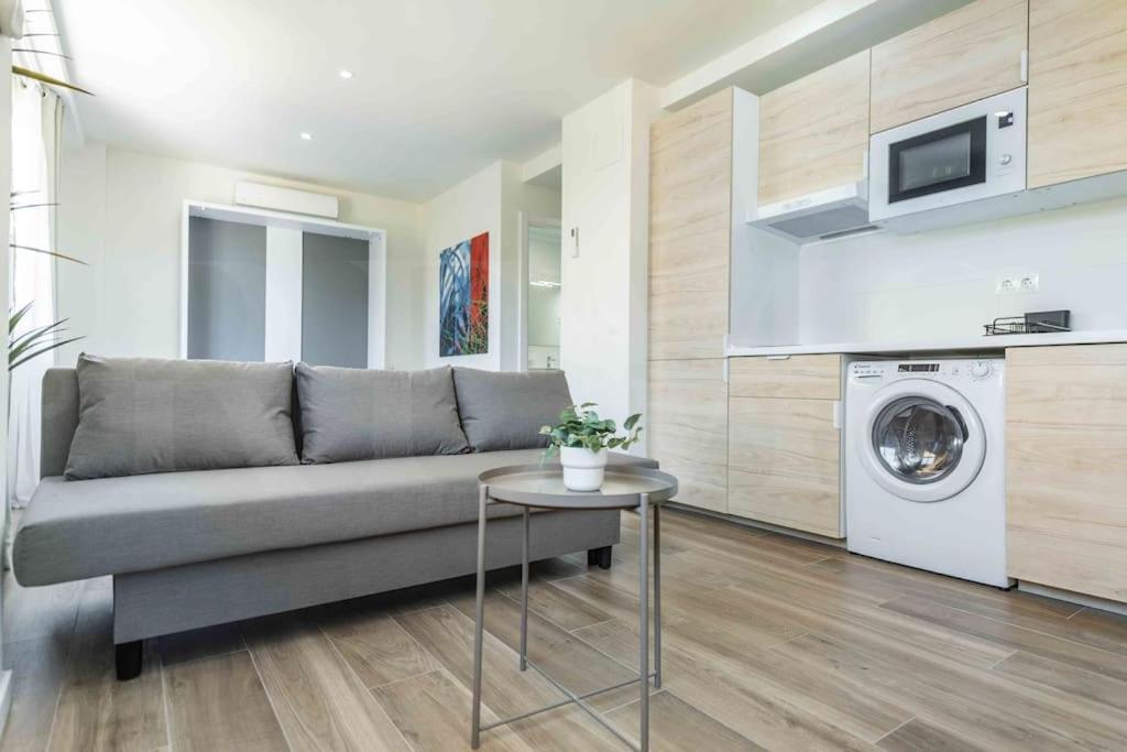 Authentic Minimalistic Near La Union By Rems Appartement Málaga